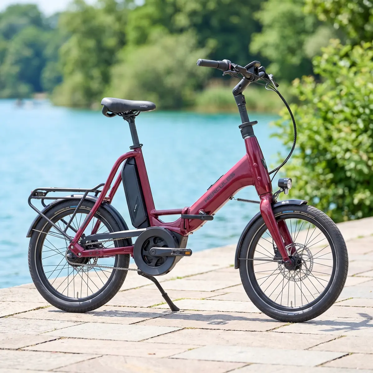 Hercules Rob Fold F8+ 545 Wh Rot 2025